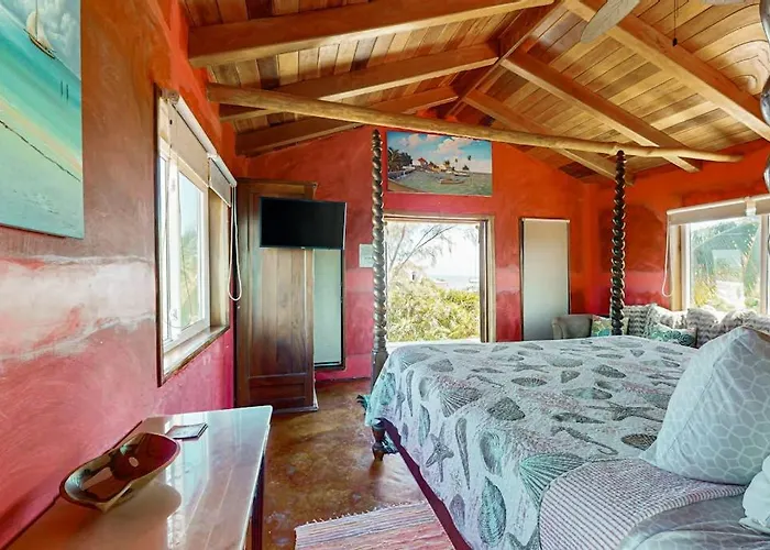 La Casa Pura Vida San Pedro (Ambergris Caye)