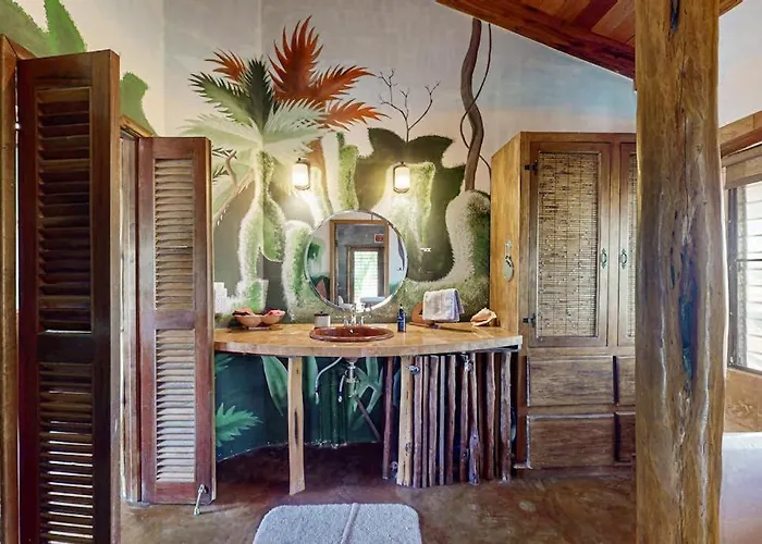 La Casa Pura Vida Holiday home *